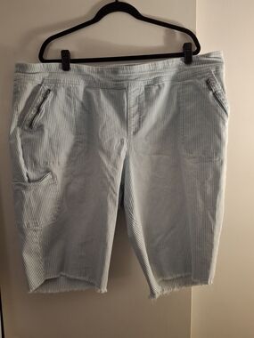 Westbound Women's Light Blue Pinstripe Bermuda Shorts